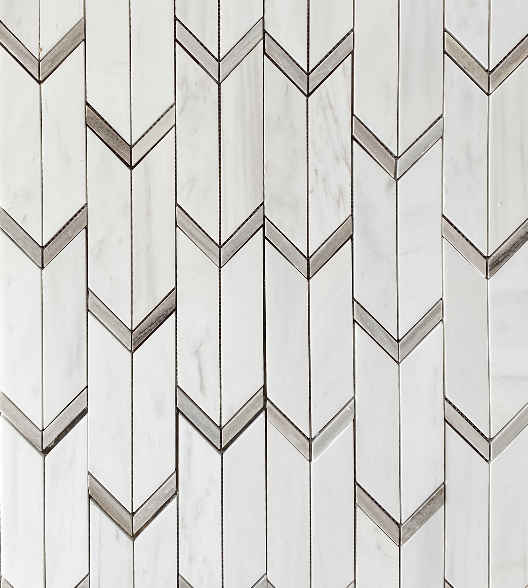 DOLOMITE MARBLE MOSAIC POLISHED ARROW WITH PALISANDRO